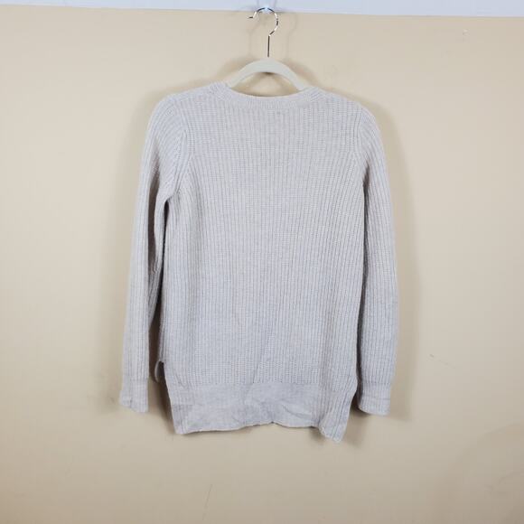 Autumn Cashmere V-Neck Sweater with Step Hem Size XS - Picture 8 of 11